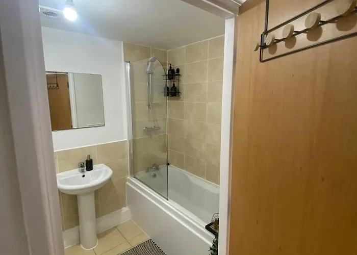 Διαμέρισμα Modern 1-bed Flat With Balcony